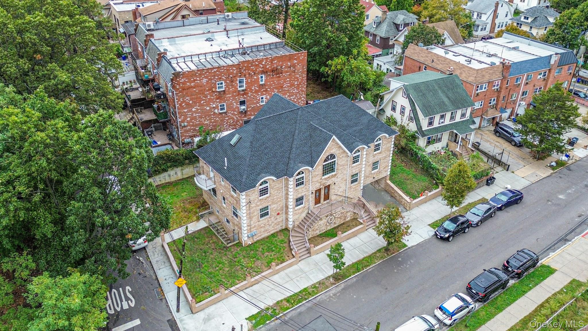 85-02 165th st, Jamaica Hills, NY 11432