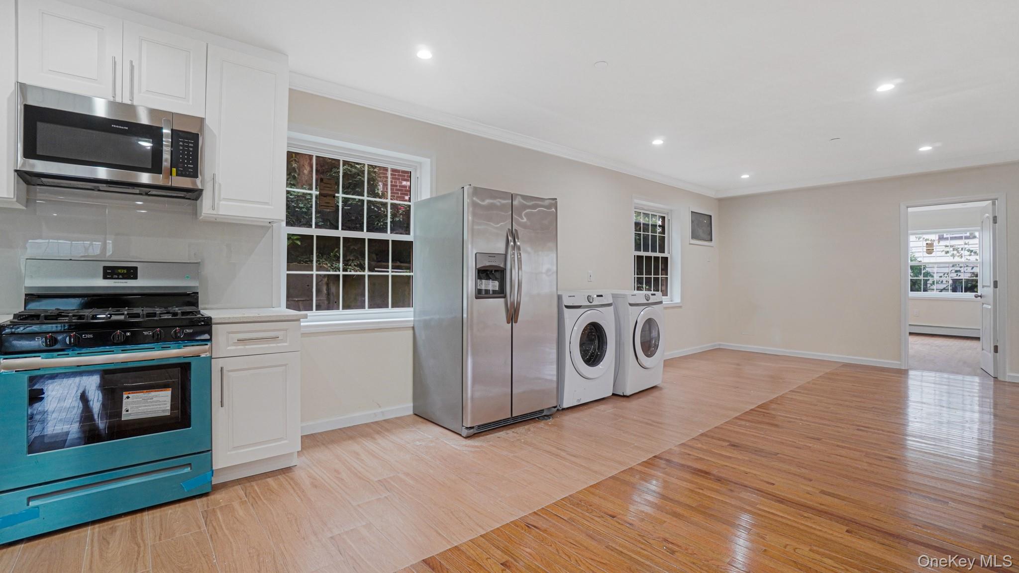 85-02 165th st, Jamaica Hills, NY 11432