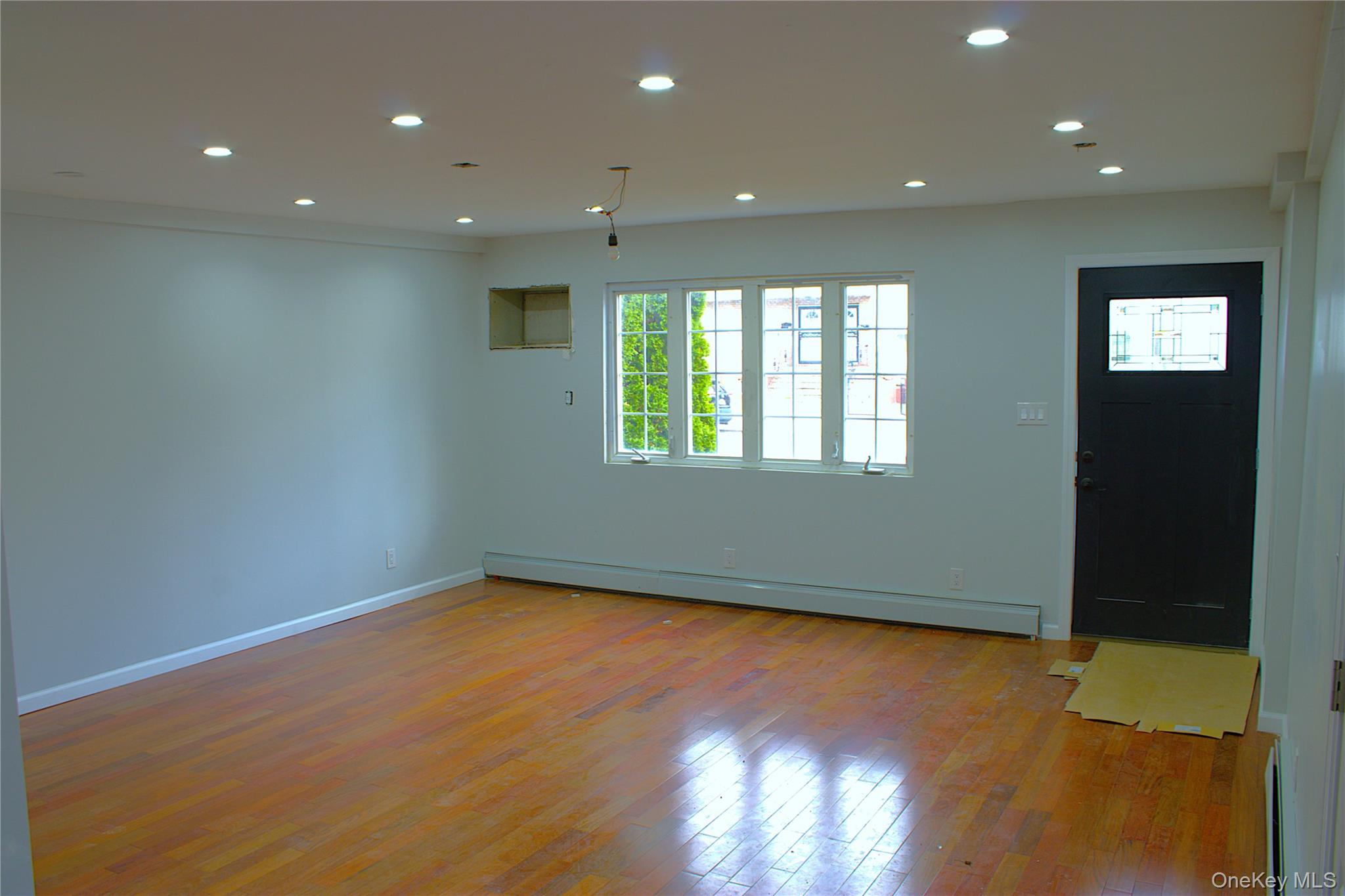 143-14 222nd st, Springfield Gardens, NY 11413