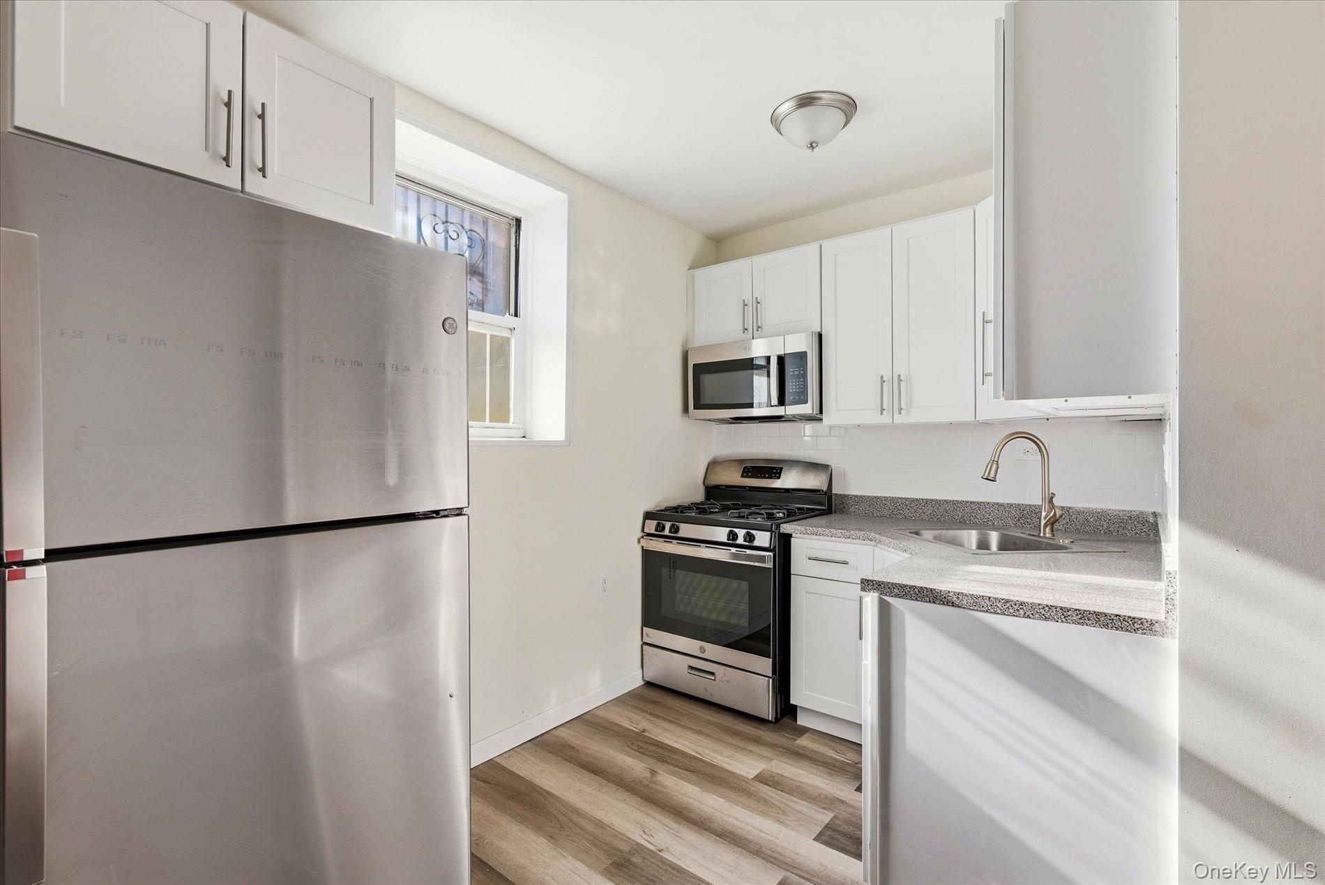 60-11 Broadway # L6, Woodside, NY 11377