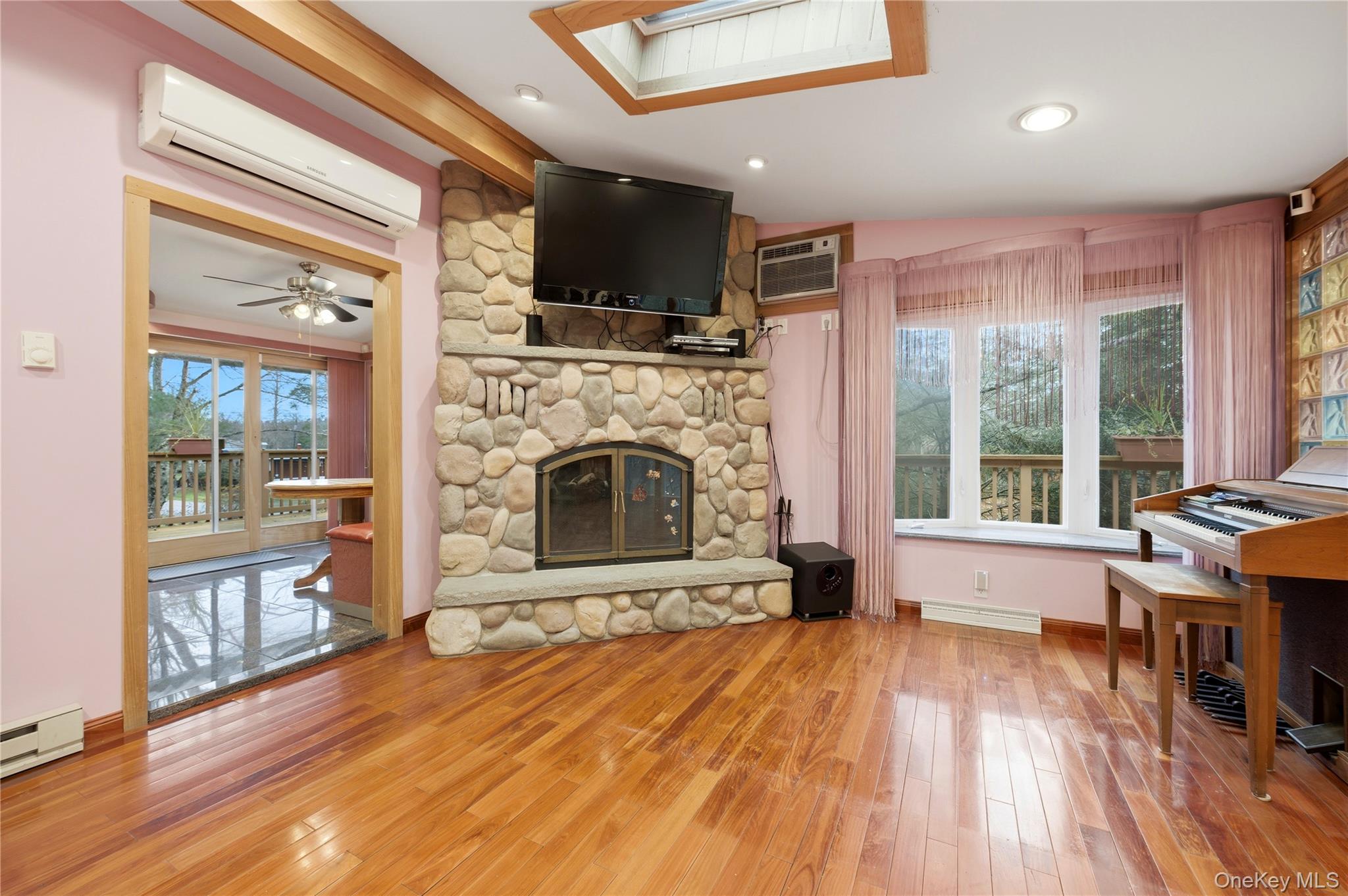 12 Donenfeld Drive, Kauneonga Lake, NY 12720