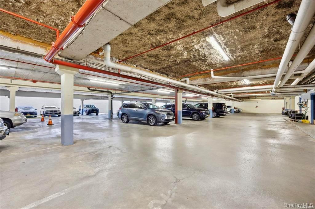 136-24 Maple Ave Avenue # 6F, Flushing, NY 11355