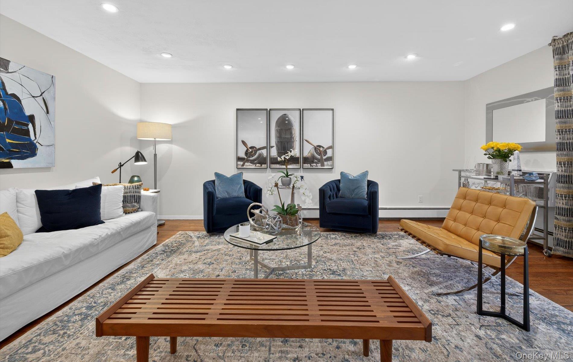 1 Toms Point Lane # 2A, Port Washington, NY 11050