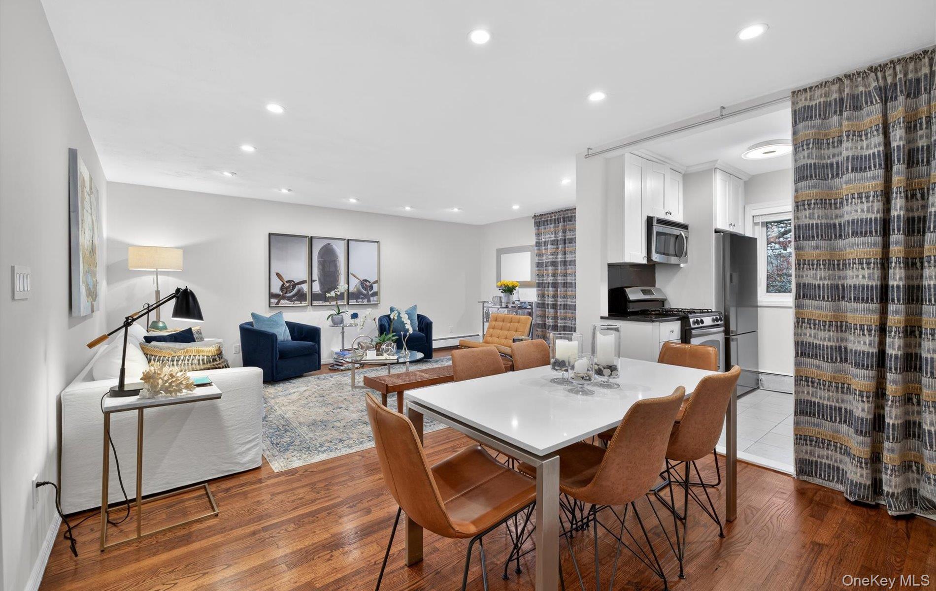 1 Toms Point Lane # 2A, Port Washington, NY 11050