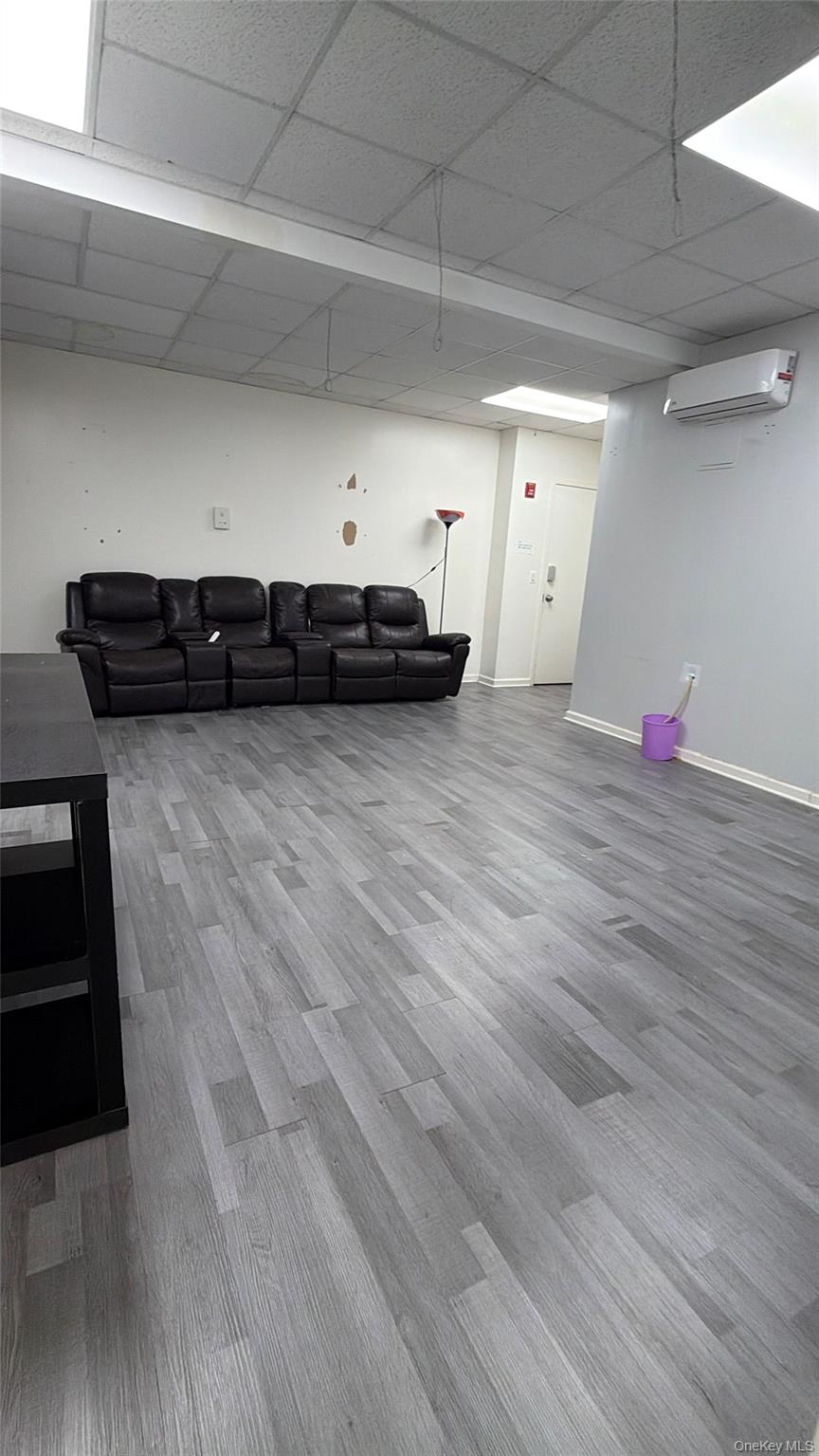 135-11 40th Road # 4A, Flushing, NY 11354