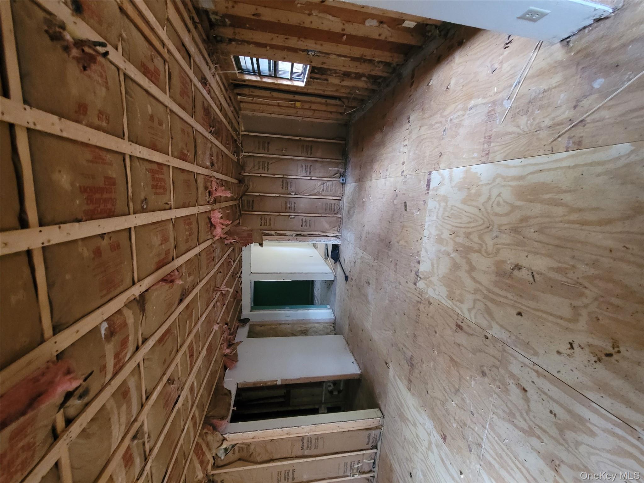 7 Smith Street, Red Hook, NY 12571