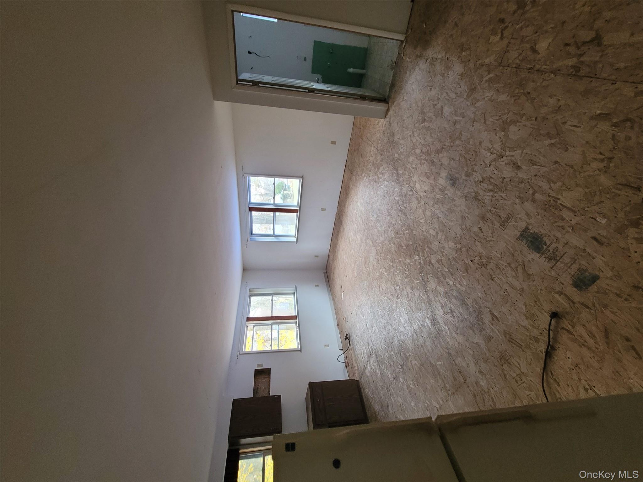 7 Smith Street, Red Hook, NY 12571