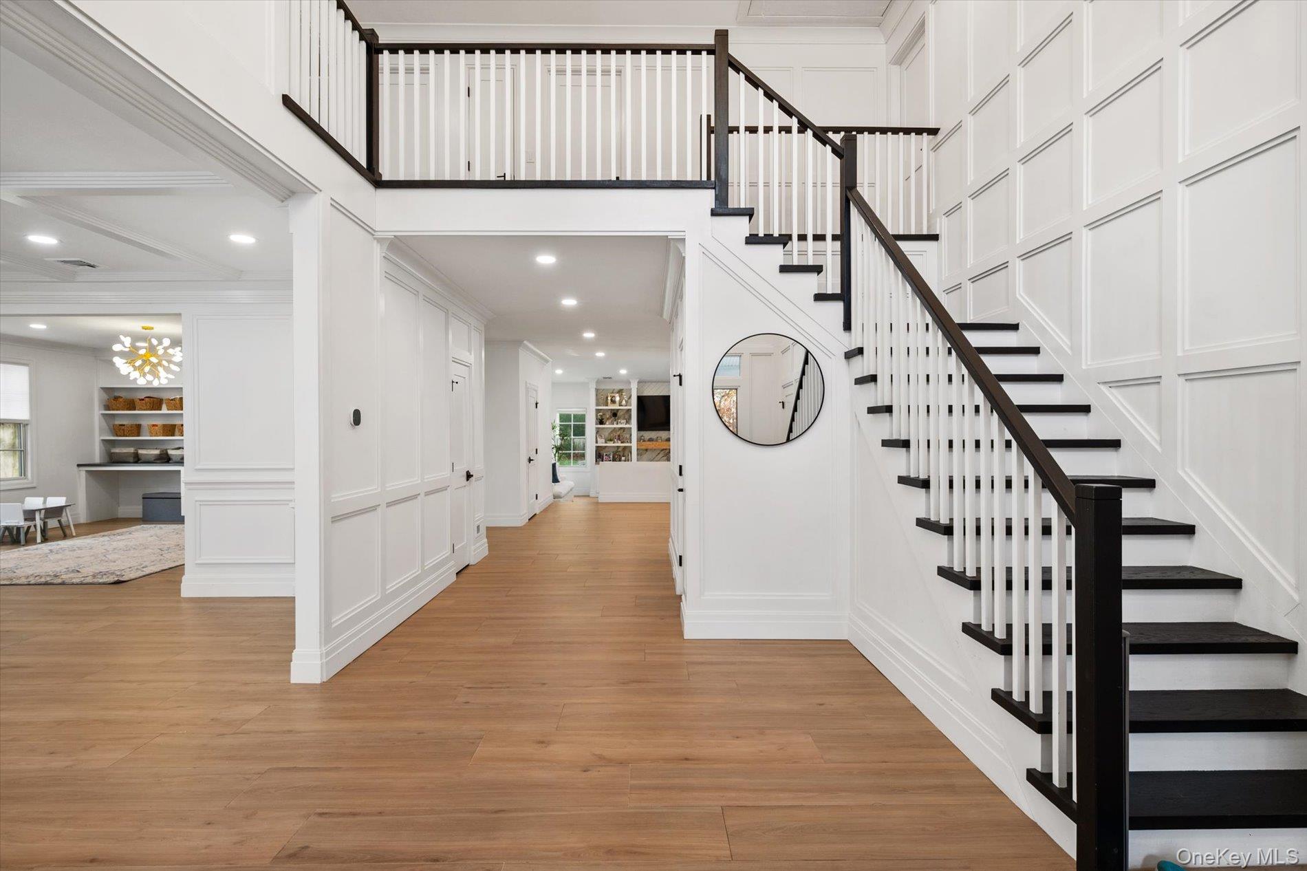 7 Barrington Place, Melville, NY 11747