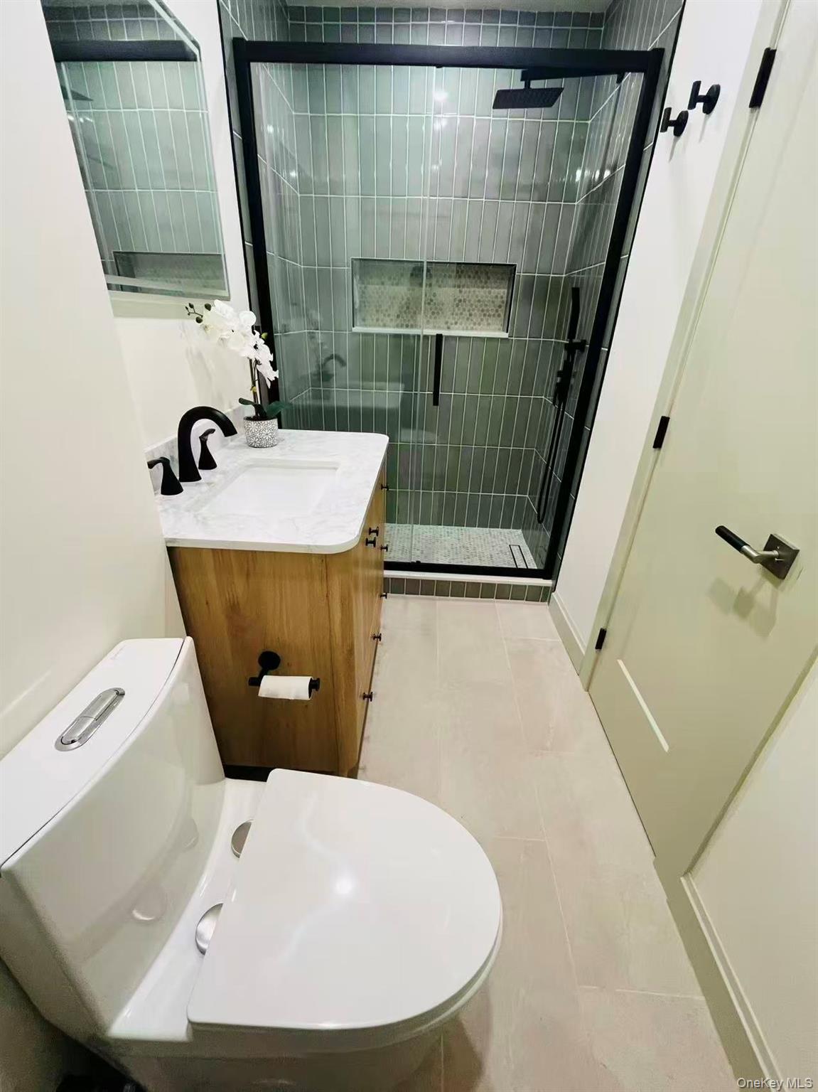 8433 124th Street, Kew Gardens, NY 11415