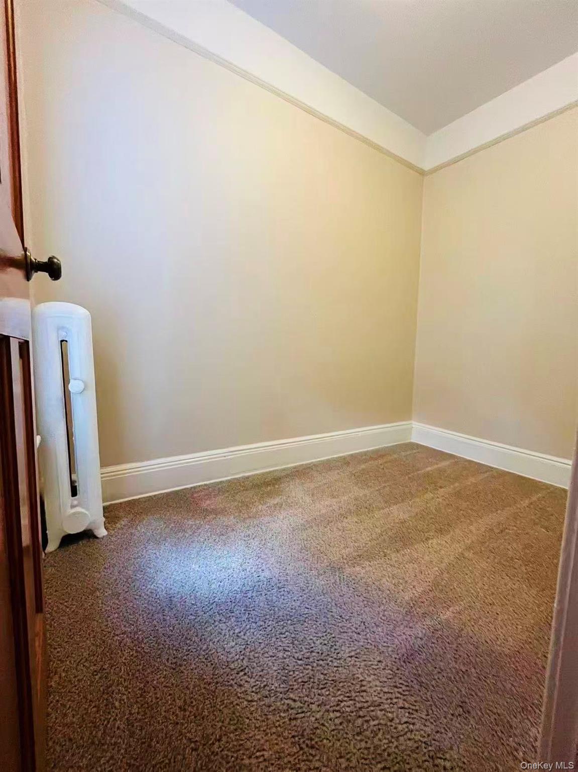 8433 124th Street, Kew Gardens, NY 11415