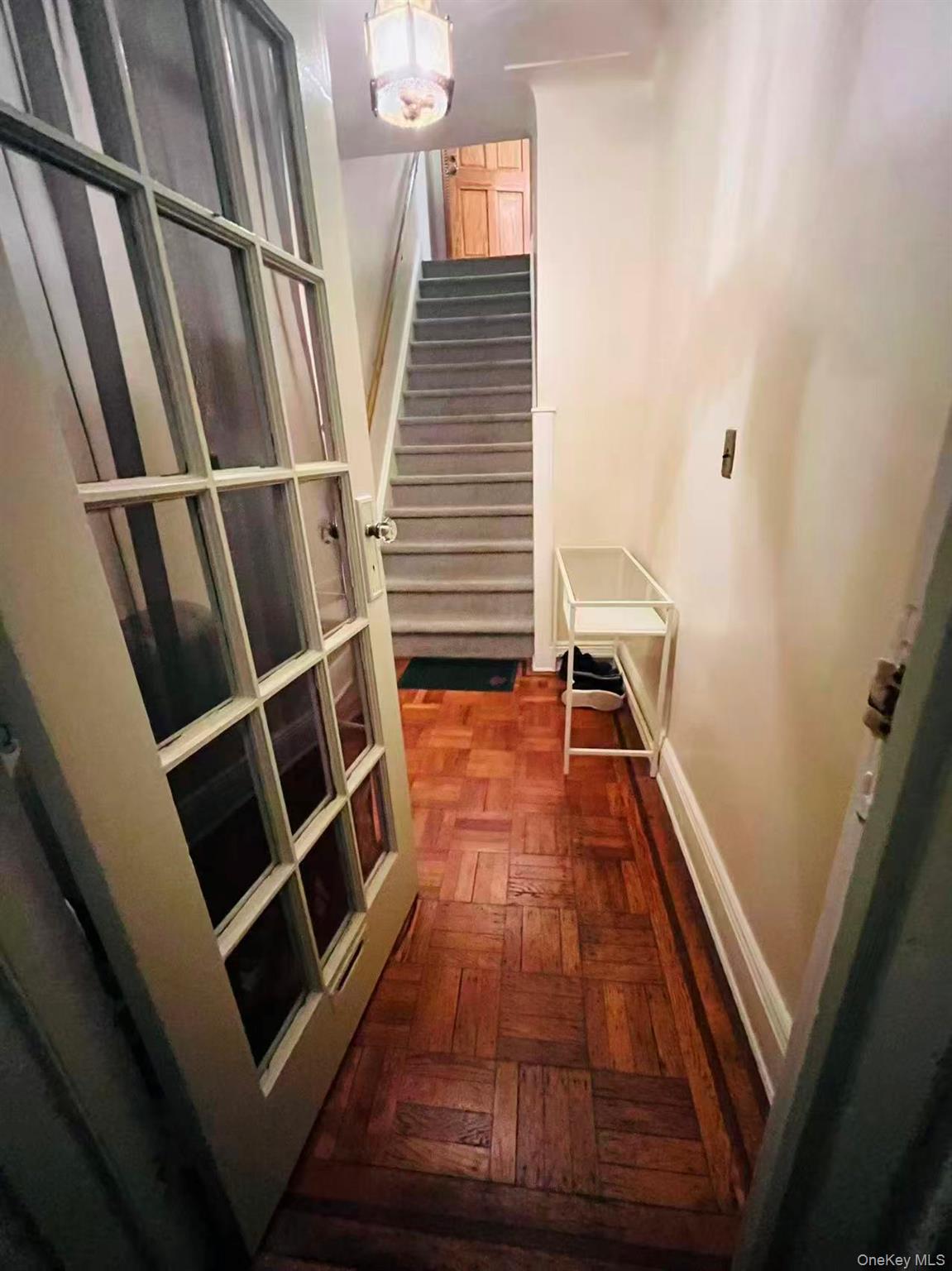 8433 124th Street, Kew Gardens, NY 11415