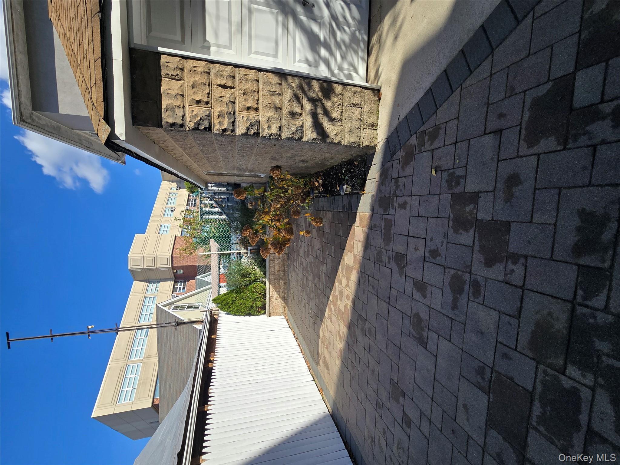 8433 124th Street, Kew Gardens, NY 11415