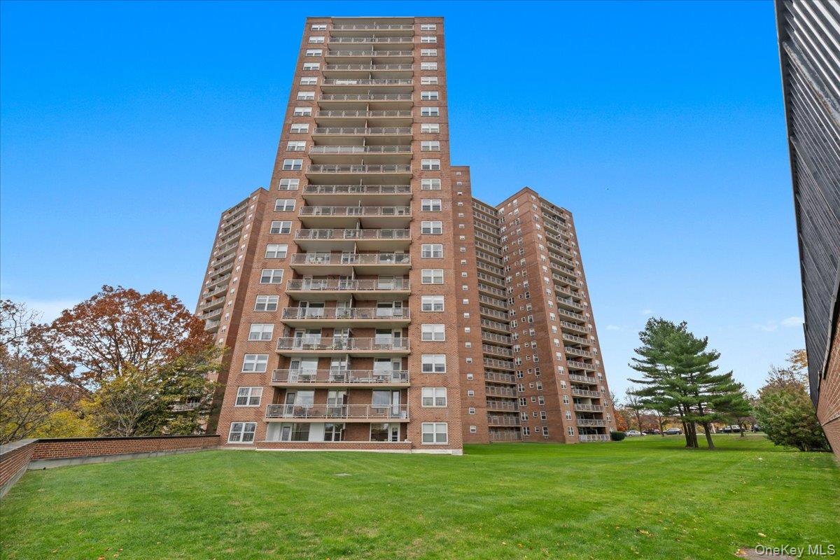 5700 Arlington Avenue # 1C, Bronx, NY 10471