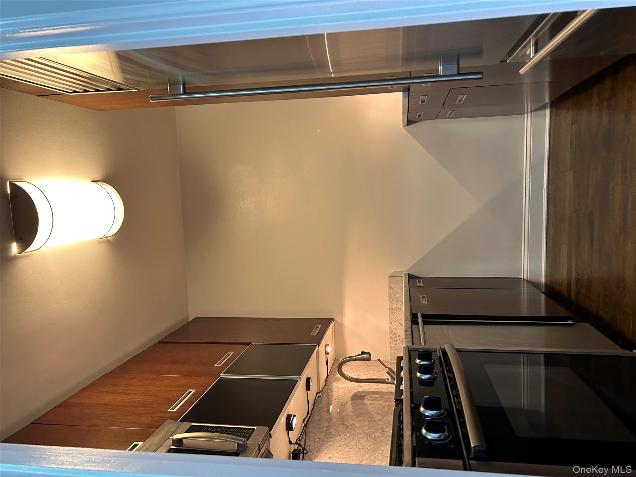 382 Central Park W # 16U, New York (Manhattan), NY 10025