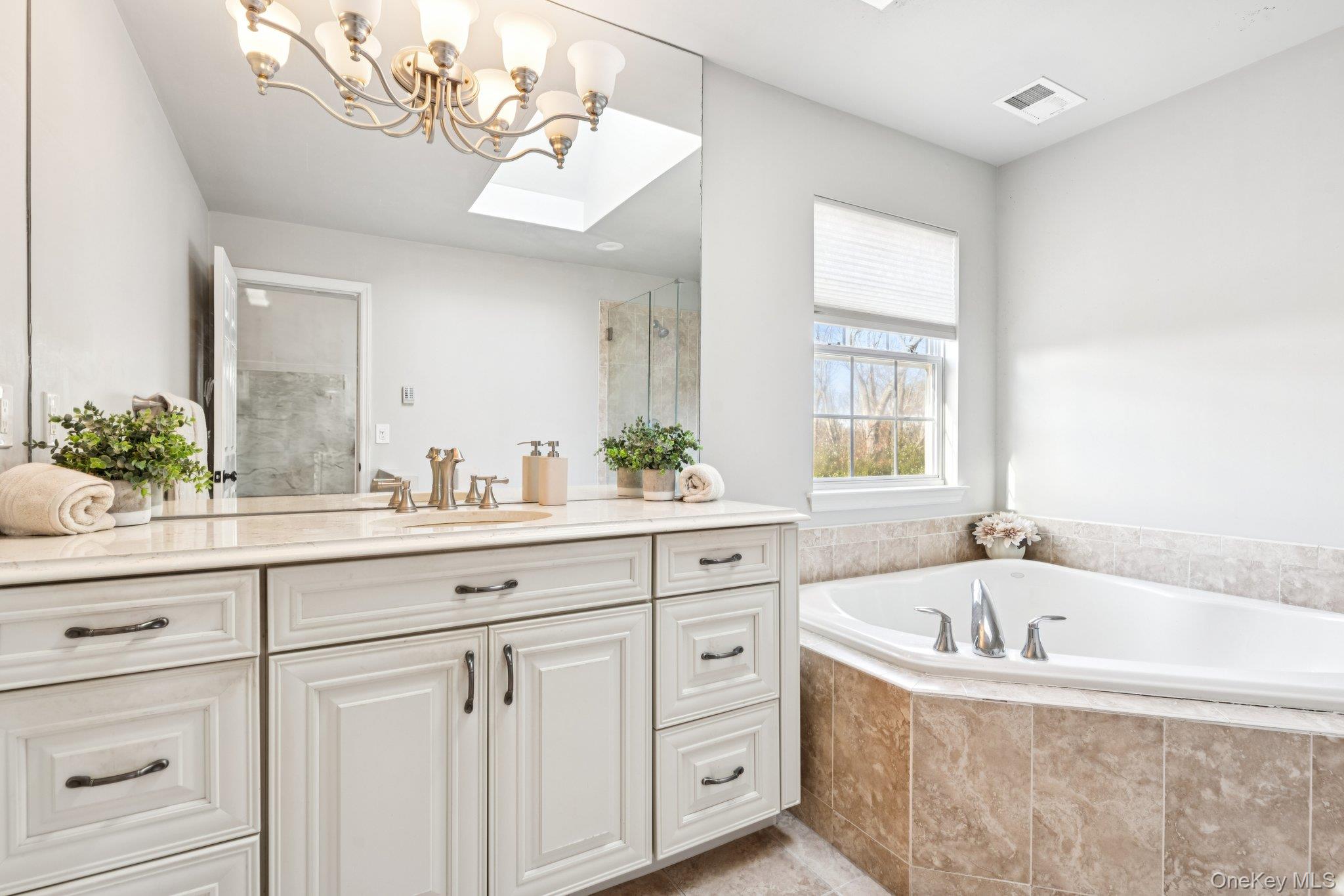 7 Brittany Court, Ridge, NY 11961