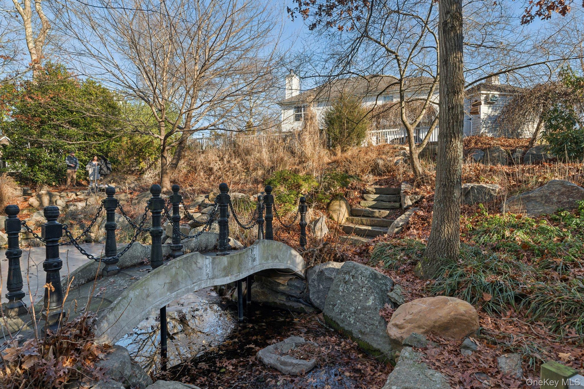 7 Brittany Court, Ridge, NY 11961