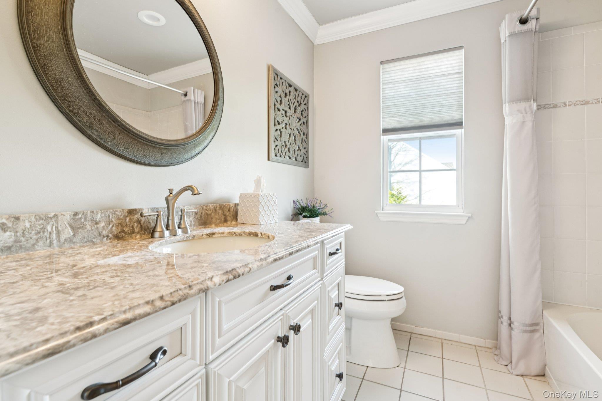 7 Brittany Court, Ridge, NY 11961