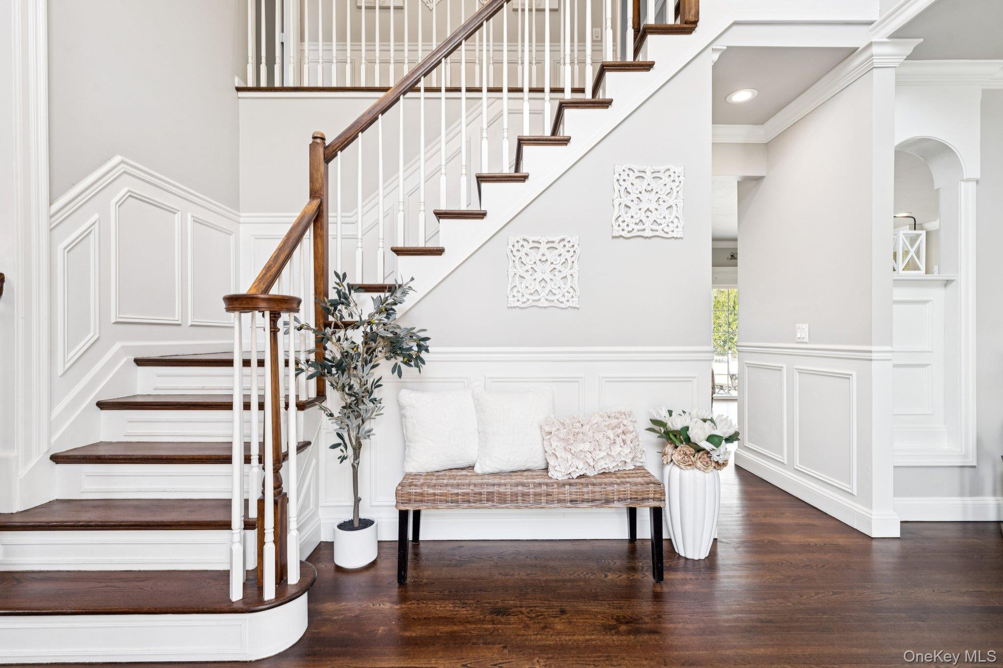 7 Brittany Court, Ridge, NY 11961