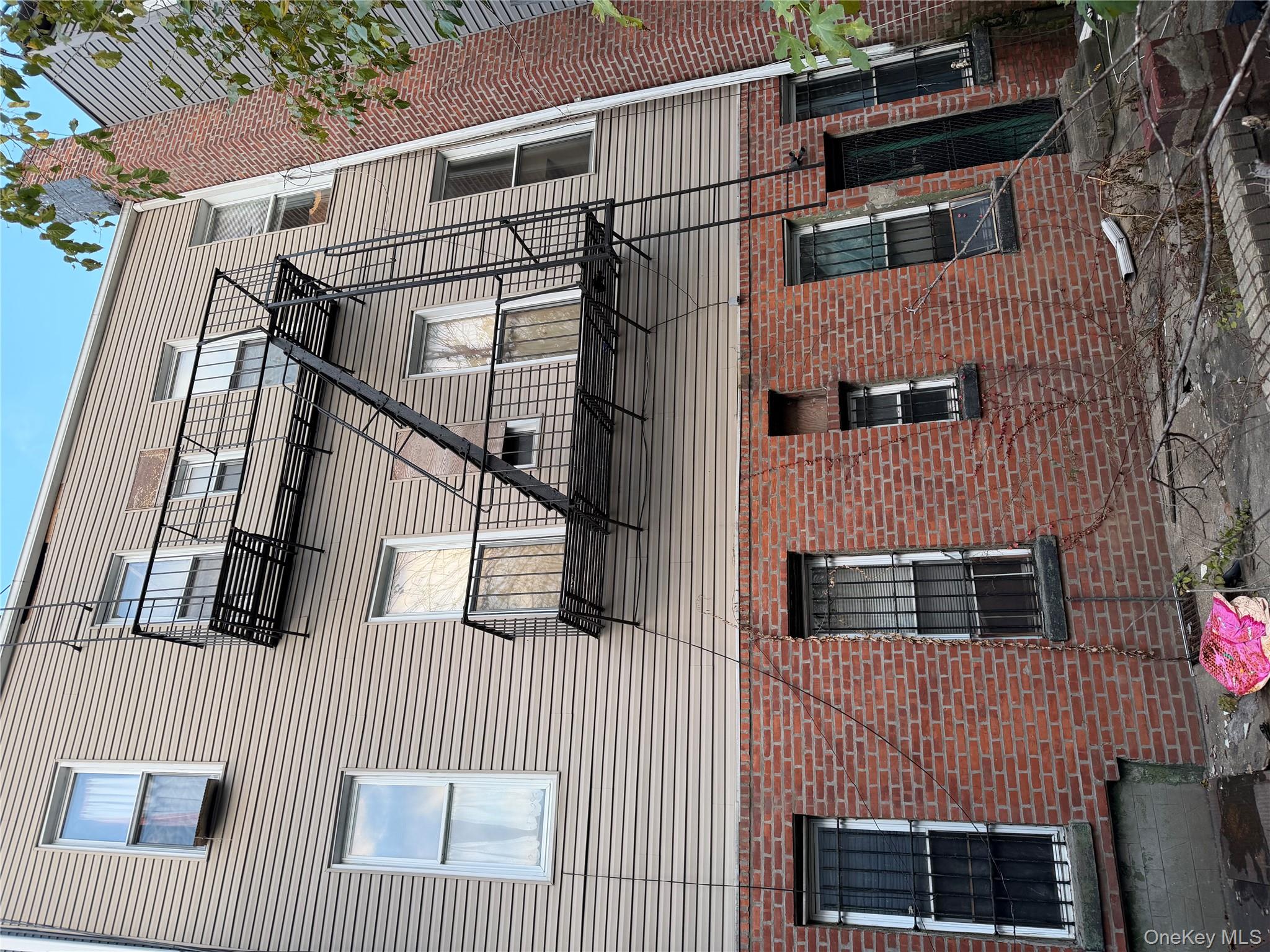 166 Wyckoff Avenue, Brooklyn, NY 11237