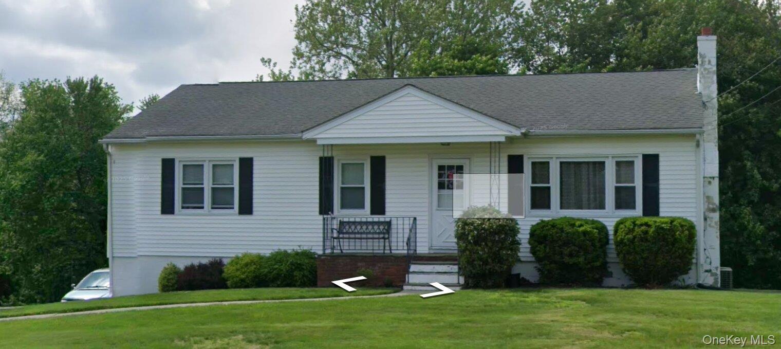 25 Degarmo Road, Poughkeepsie, NY 12603