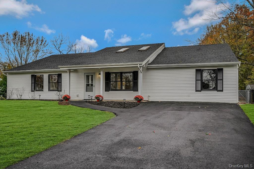 21 Crater Lake Drive, Coram, NY 11727