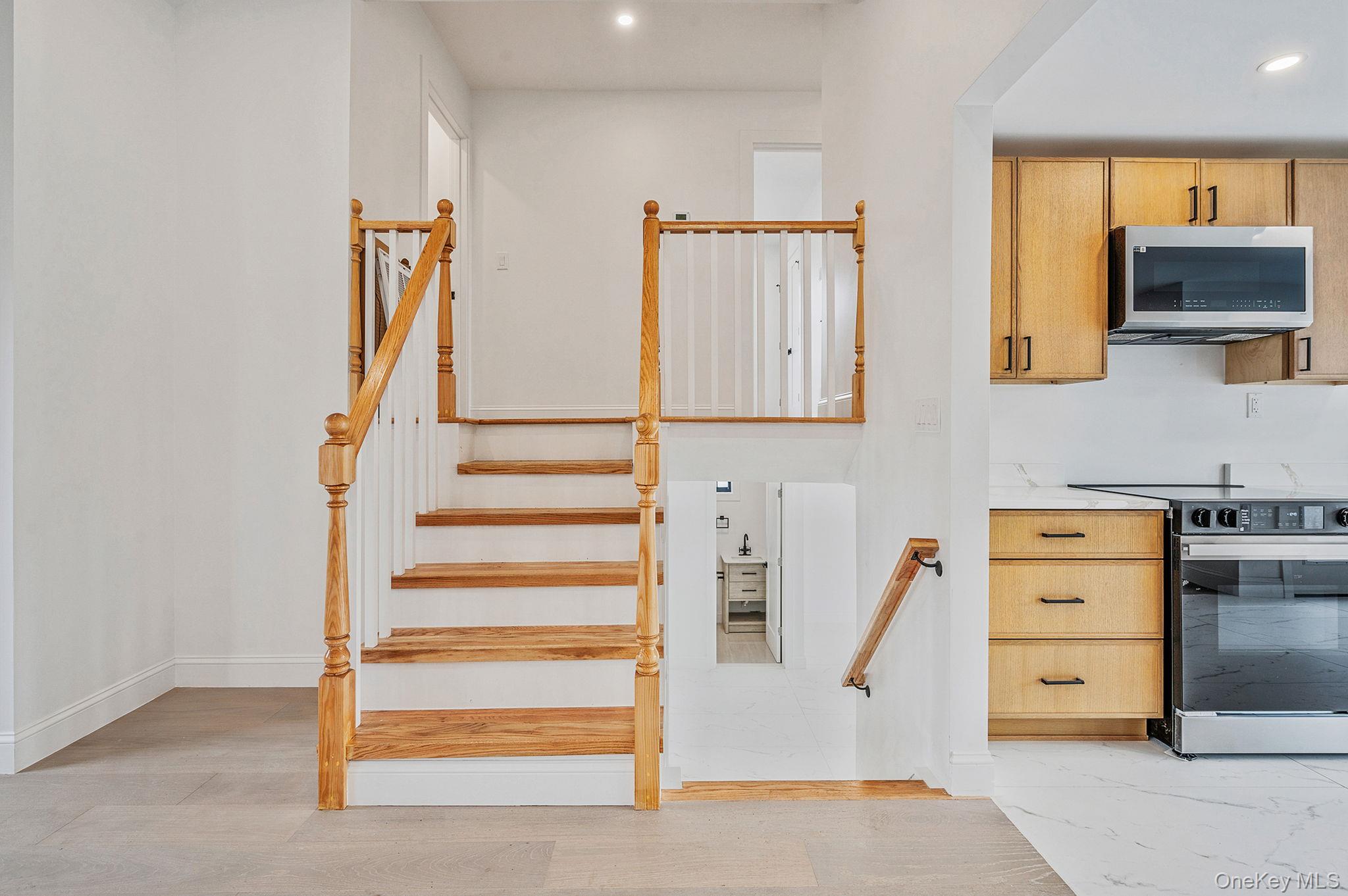 556 N Suffolk Avenue, Massapequa, NY 11758