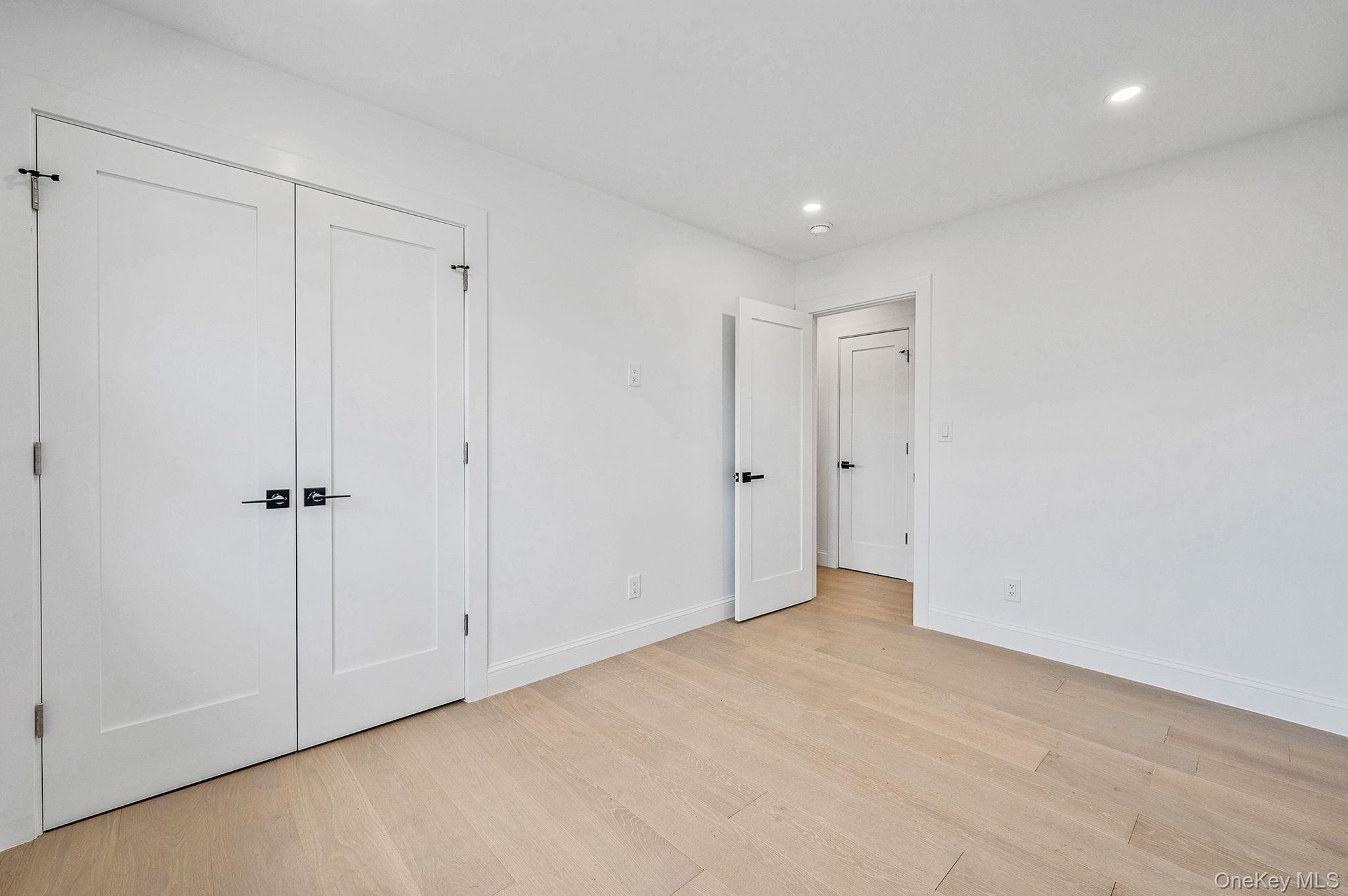 556 N Suffolk Avenue, Massapequa, NY 11758