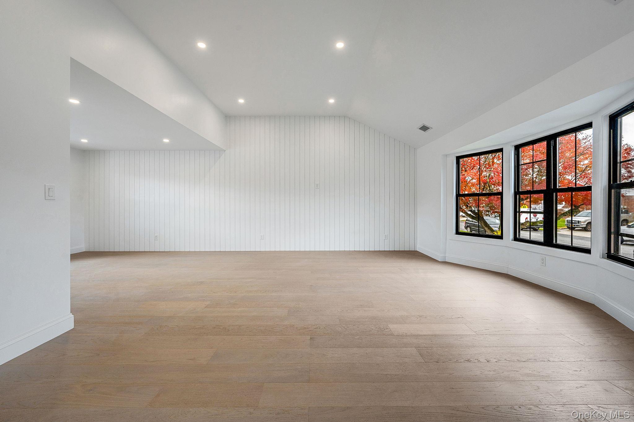 556 N Suffolk Avenue, Massapequa, NY 11758