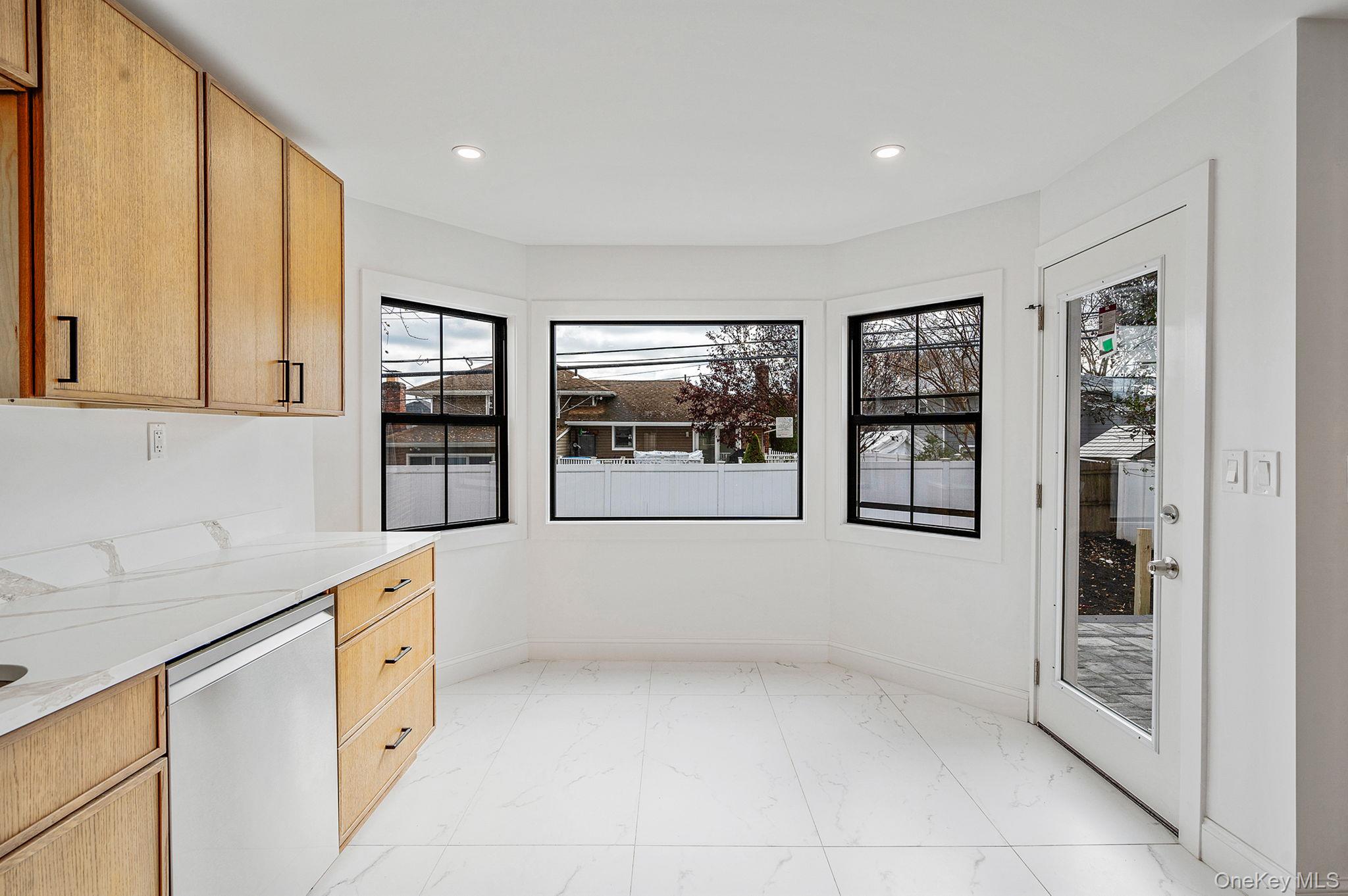 556 N Suffolk Avenue, Massapequa, NY 11758