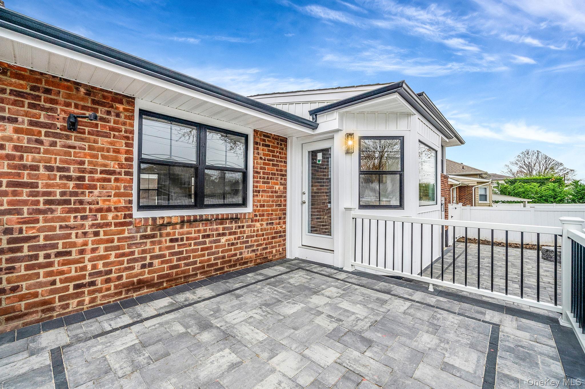 556 N Suffolk Avenue, Massapequa, NY 11758