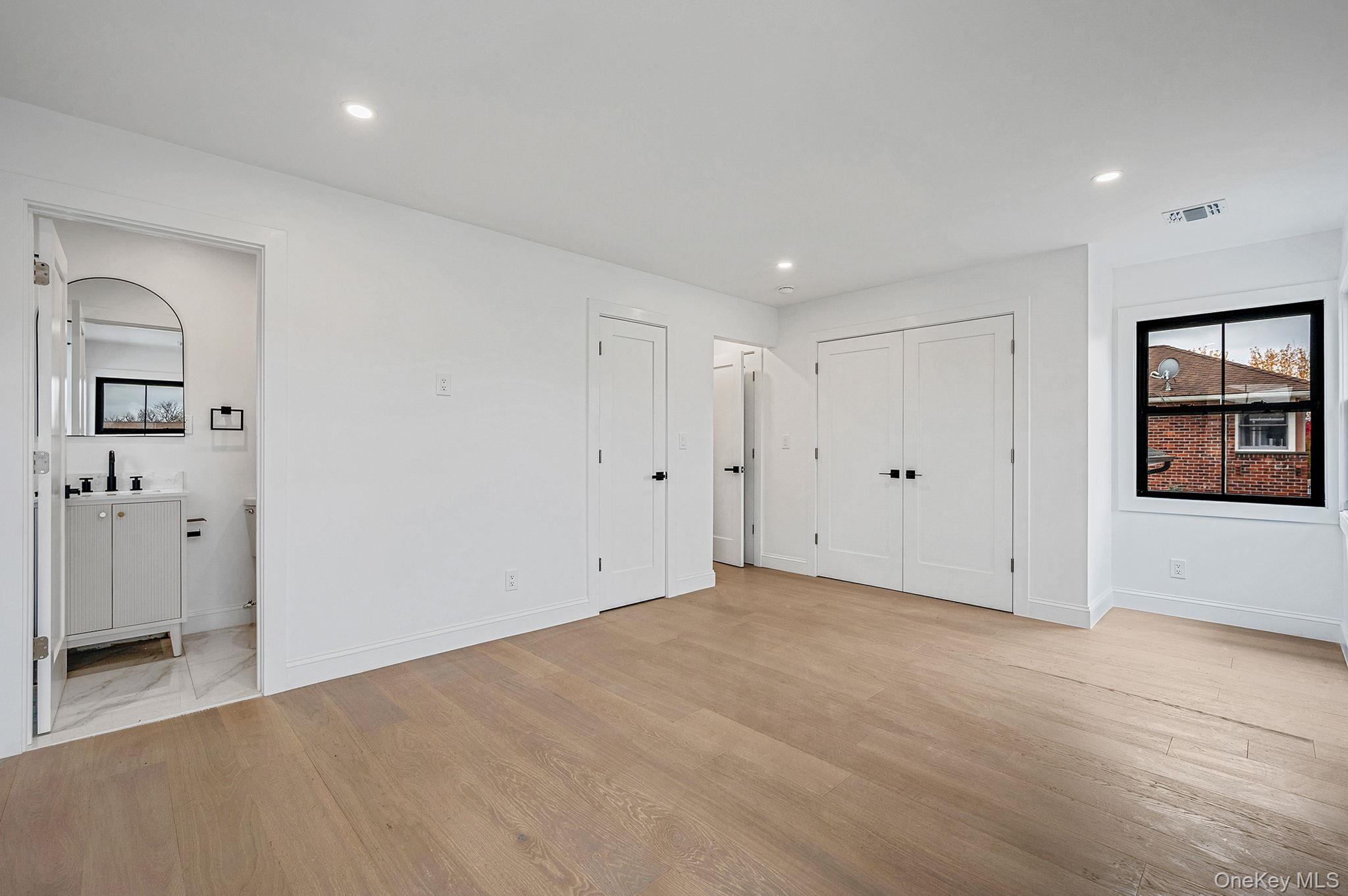 556 N Suffolk Avenue, Massapequa, NY 11758