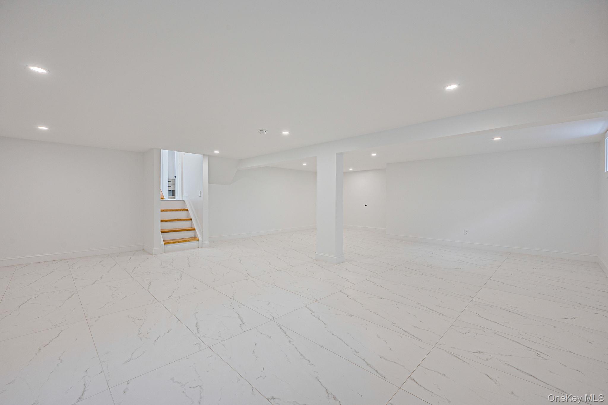 556 N Suffolk Avenue, Massapequa, NY 11758