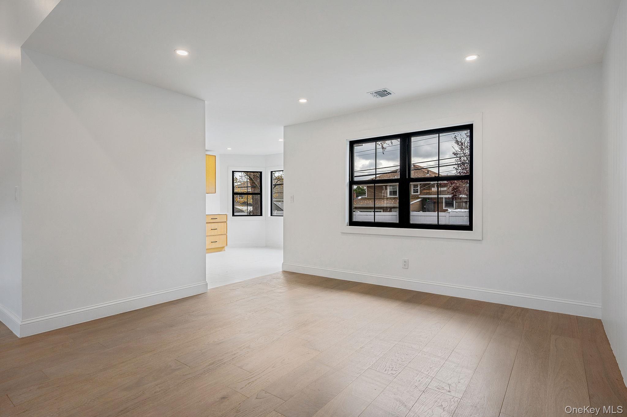 556 N Suffolk Avenue, Massapequa, NY 11758