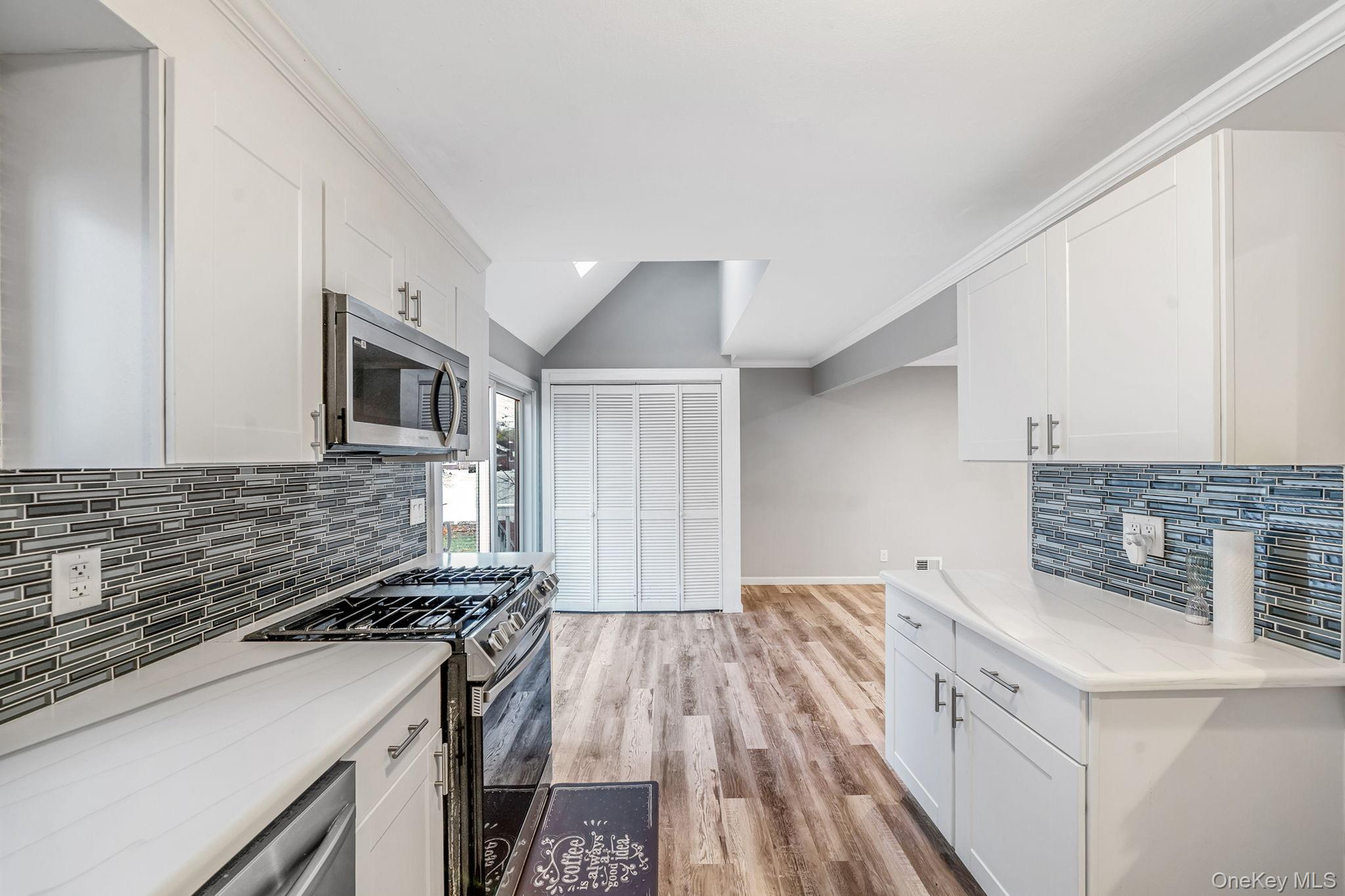 4 Sibley Place, Huntington Station, NY 11746