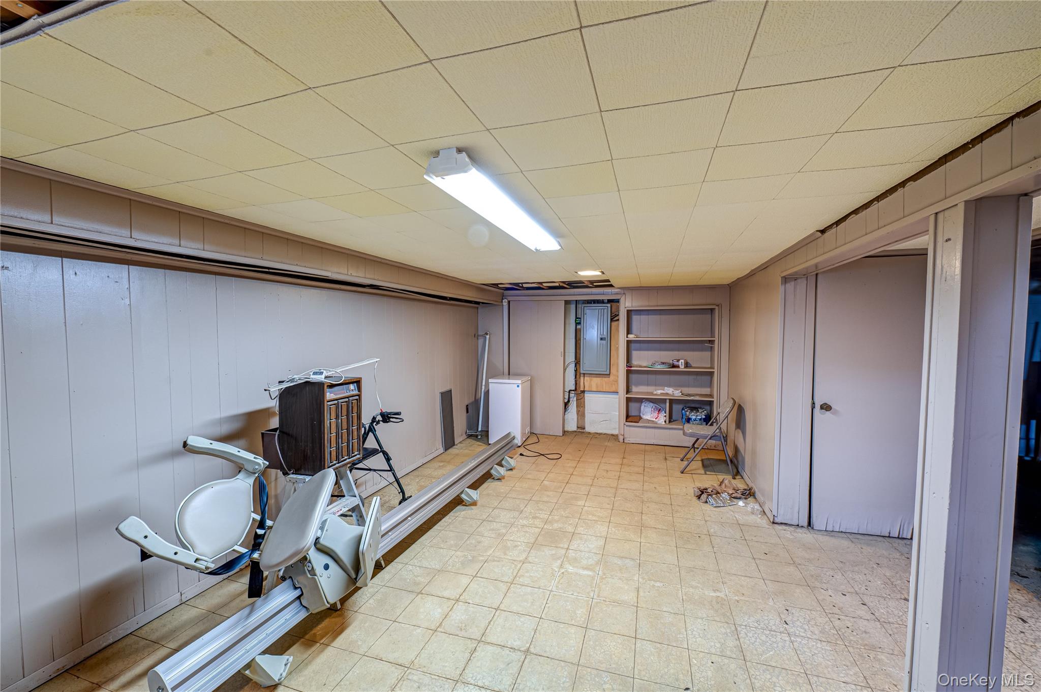 2465 Woodland Avenue, Wantagh, NY 11793