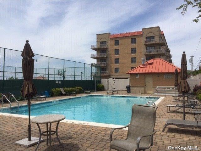 125 Broadway # 501, Long Beach, NY 11561