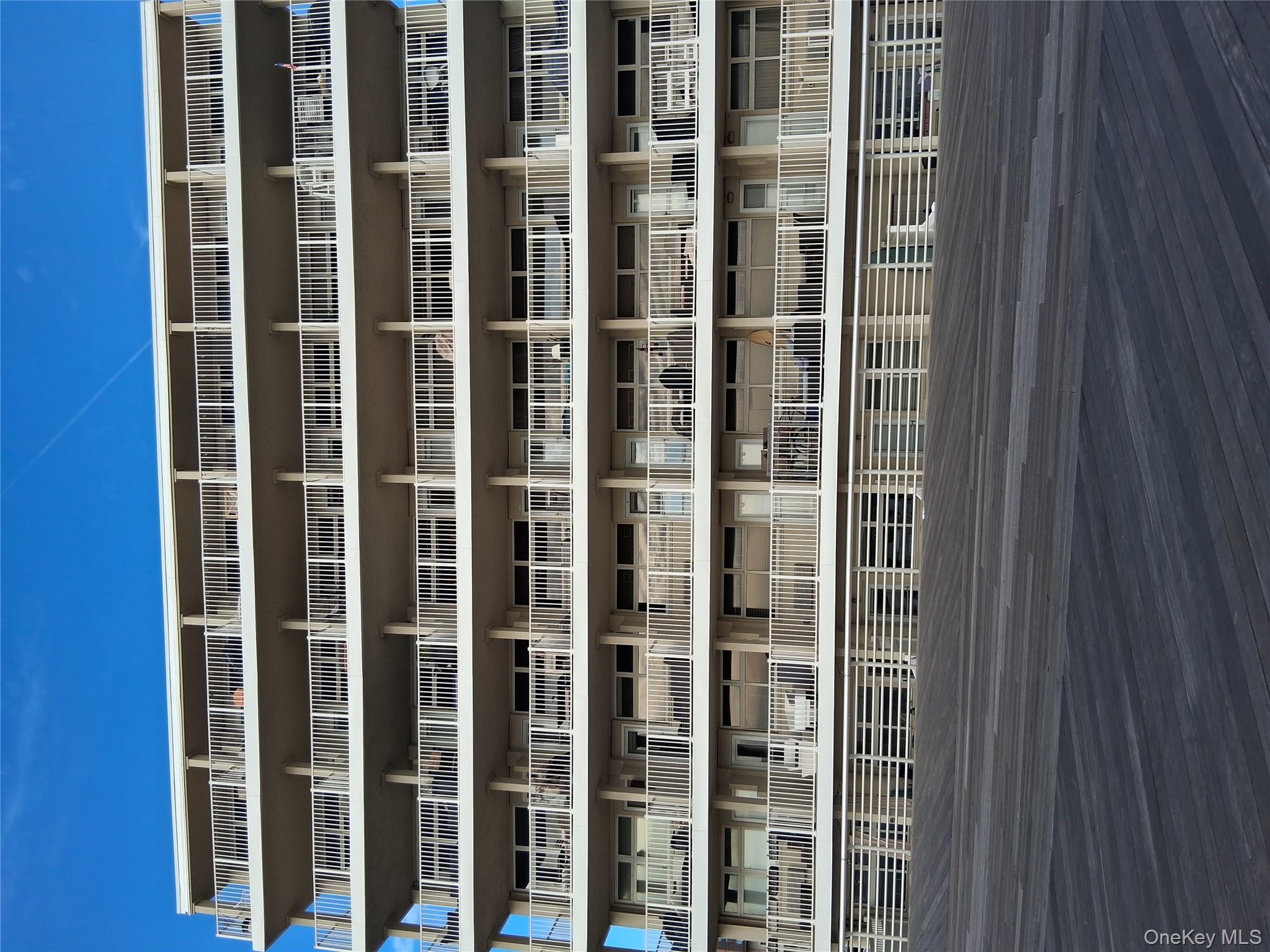 250 Shore Road # 2D, Long Beach, NY 11561