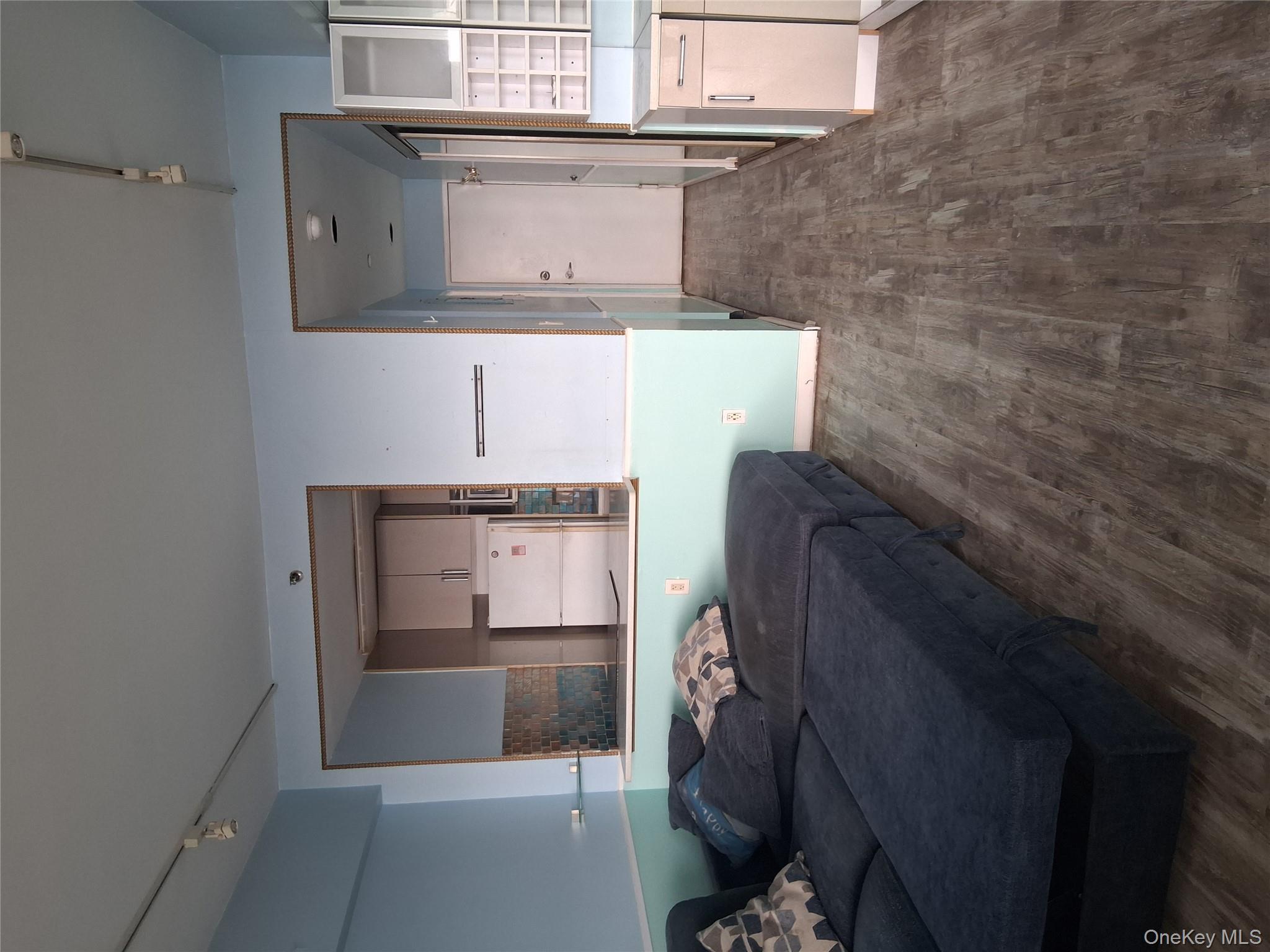 250 Shore Road # 2D, Long Beach, NY 11561