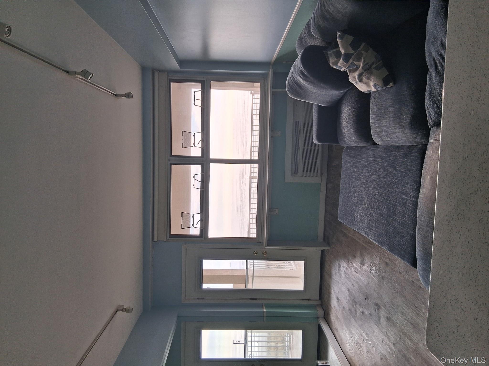 250 Shore Road # 2D, Long Beach, NY 11561