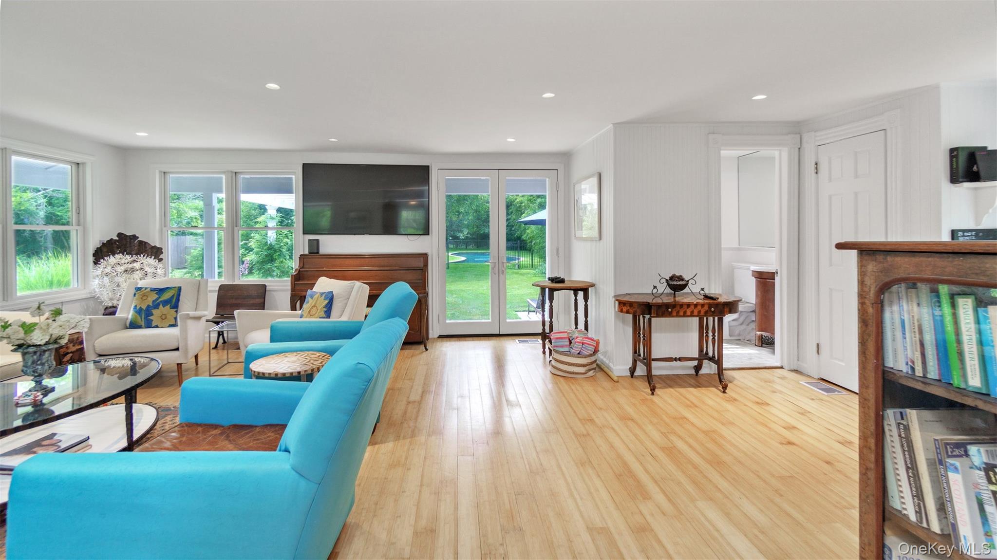 9 Ocame Avenue, Westhampton Beach, NY 11978