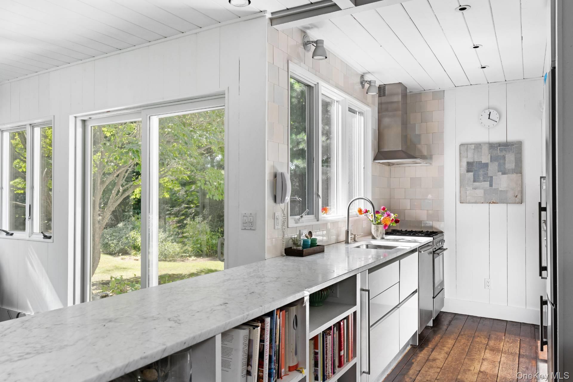 59 Hildreth Lane, Bridgehampton, NY 11932