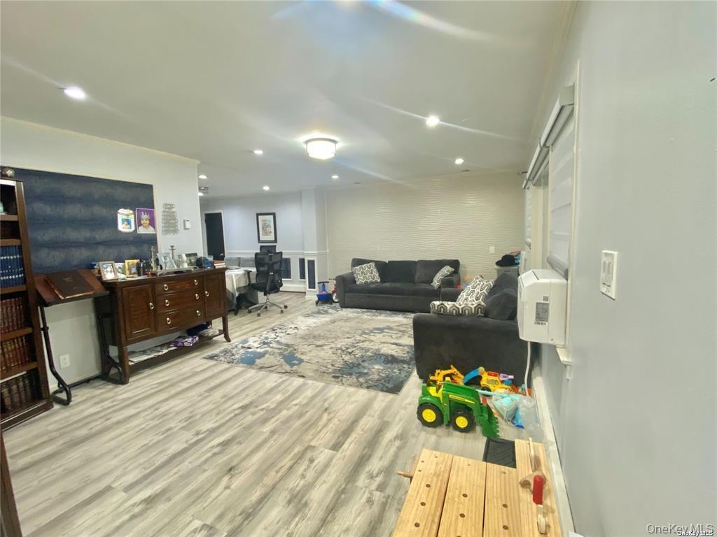 107 Baker Hill Road, Great Neck, NY 11023