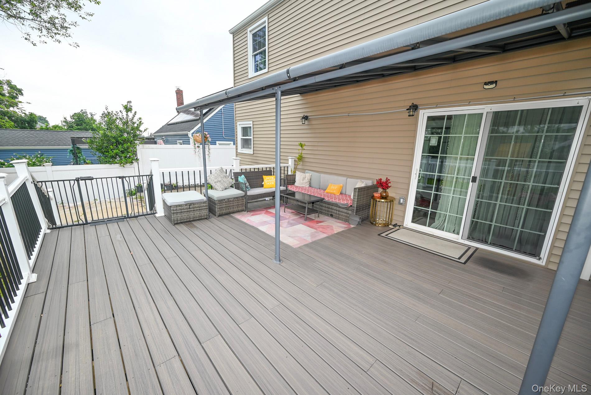 175 Arthur Avenue, Floral Park, NY 11001