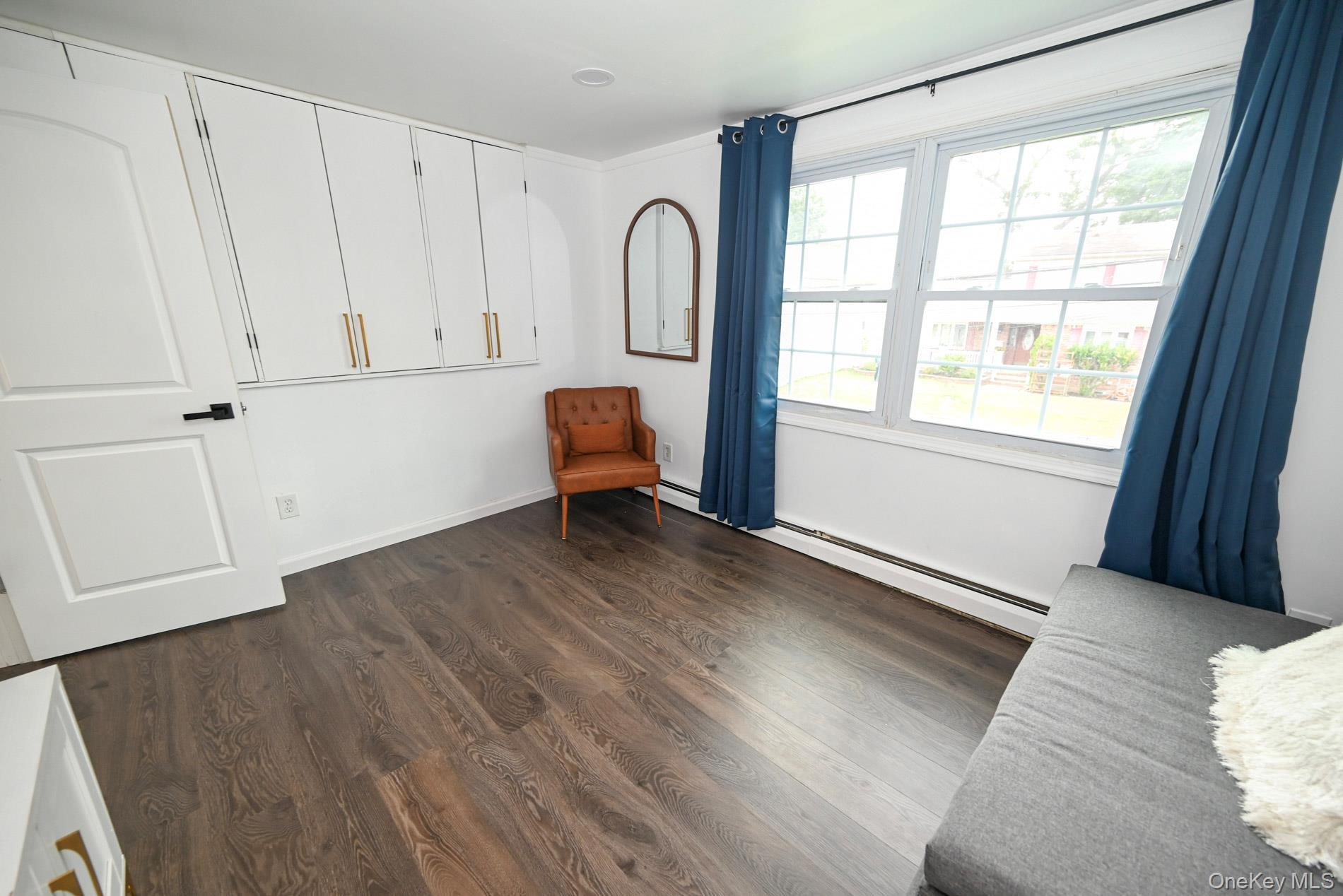 175 Arthur Avenue, Floral Park, NY 11001