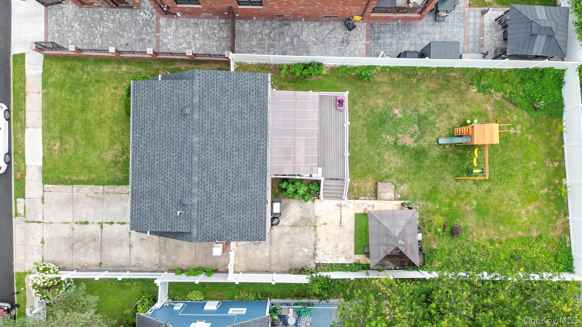 175 Arthur Avenue, Floral Park, NY 11001