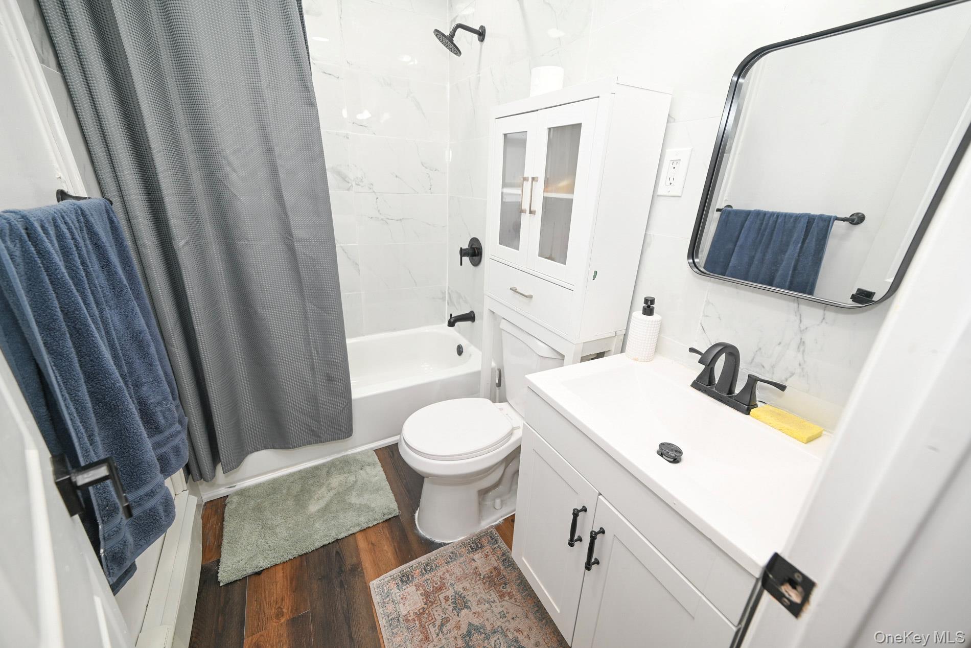 175 Arthur Avenue, Floral Park, NY 11001