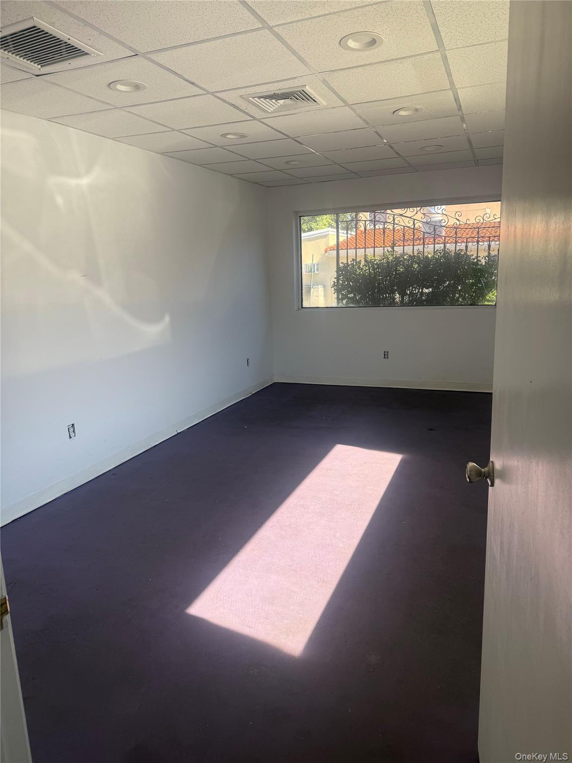 1039 West Jericho Turnpike, Smithtown, NY 11787