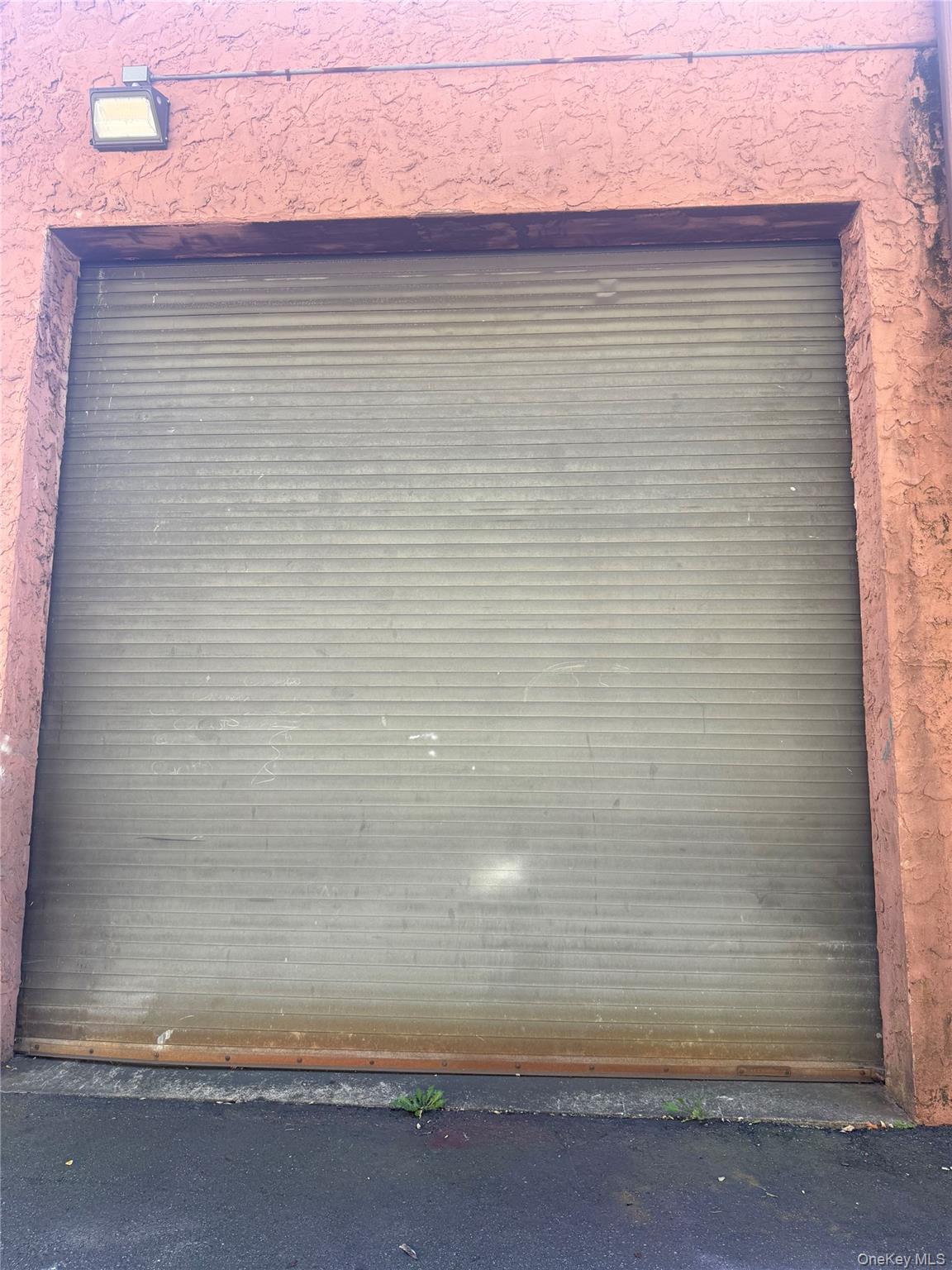 1039 West Jericho Turnpike, Smithtown, NY 11787