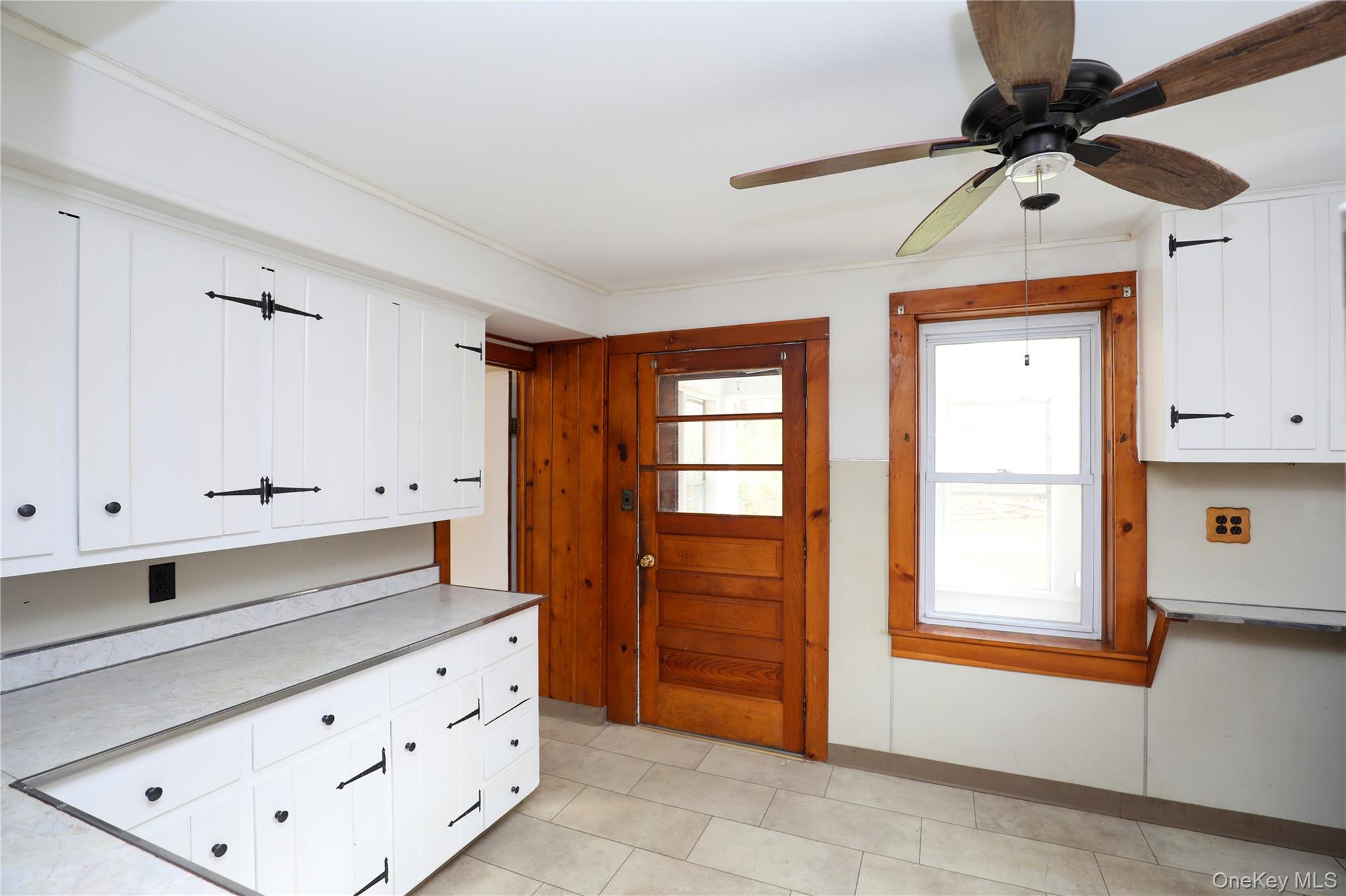 30 Pettit Avenue, Kingston, NY 12401