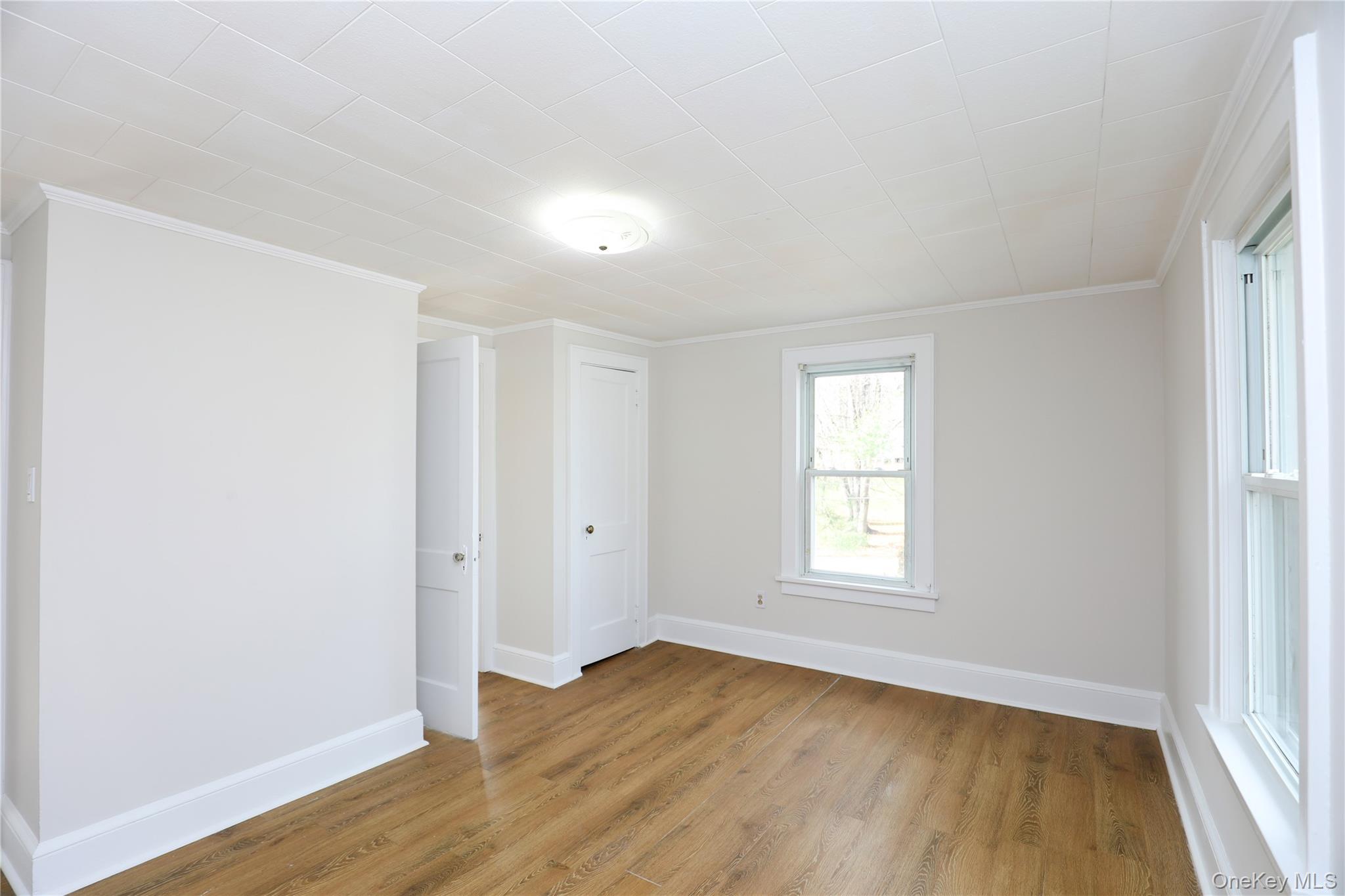 30 Pettit Avenue, Kingston, NY 12401